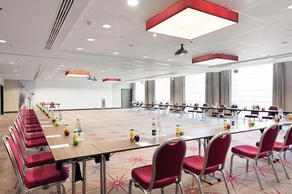 Courtyard By Marriott Brussels Hotel Diegem 4*,